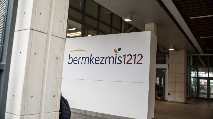 Bermkezmis1212